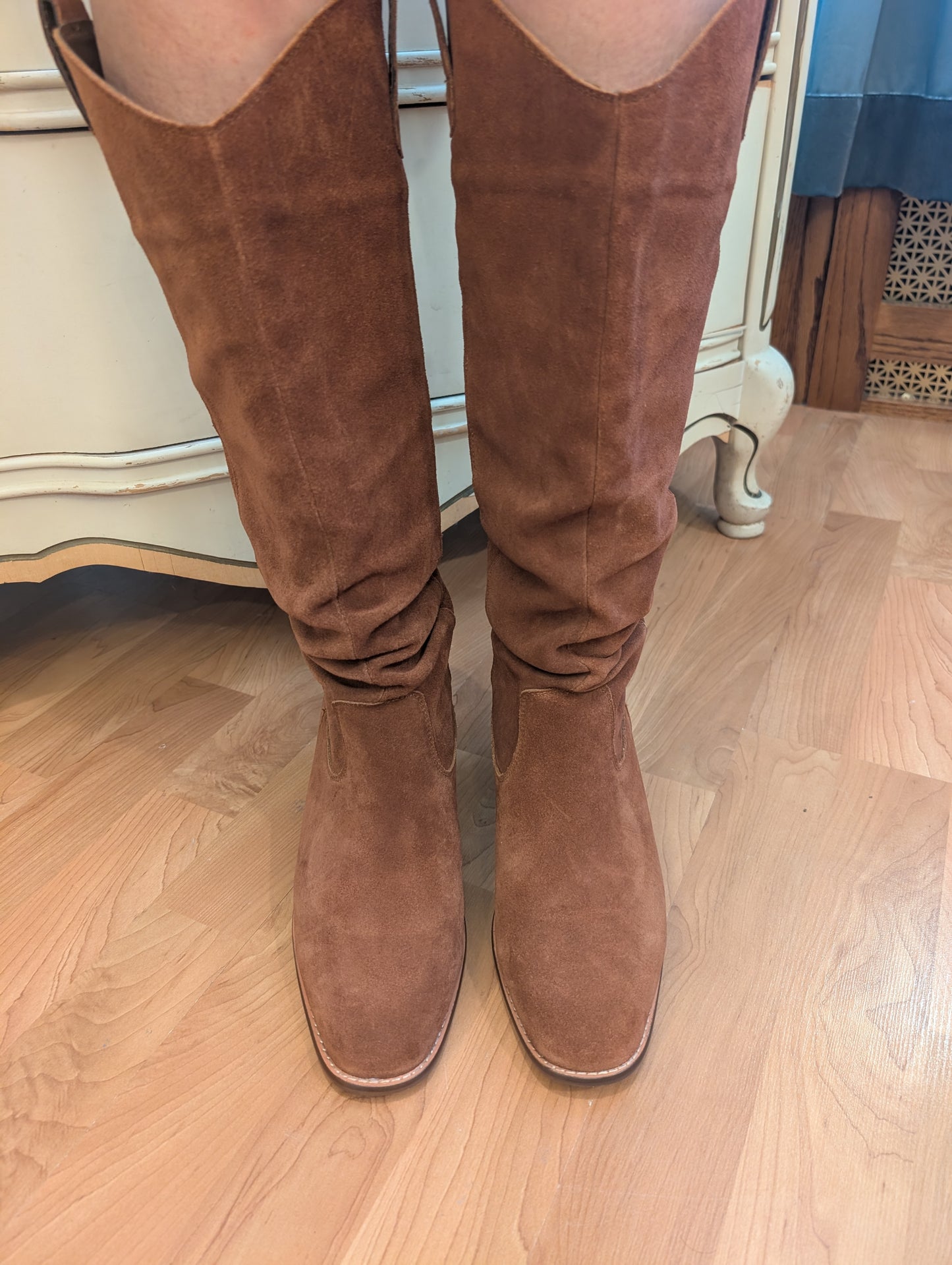 Lue Suede Boot