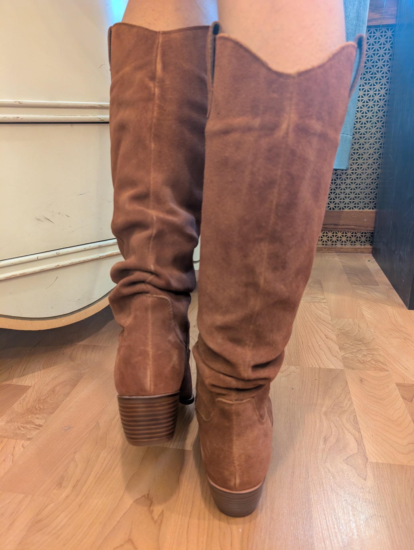 Lue Suede Boot