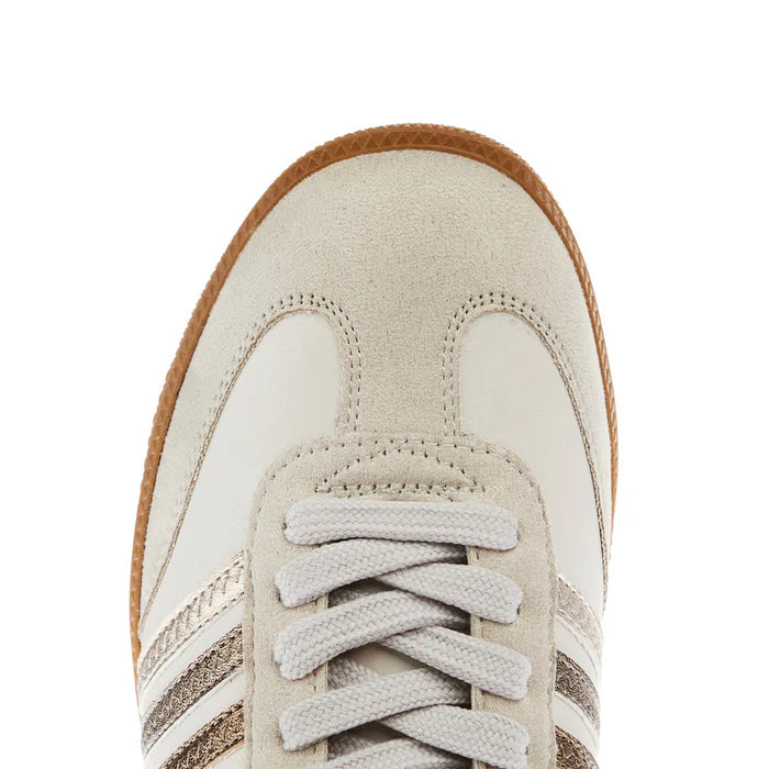 Stevie Metallics
