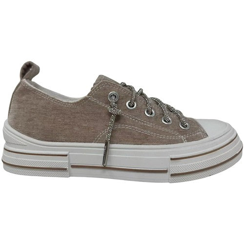 Aman Velvet Sneaker