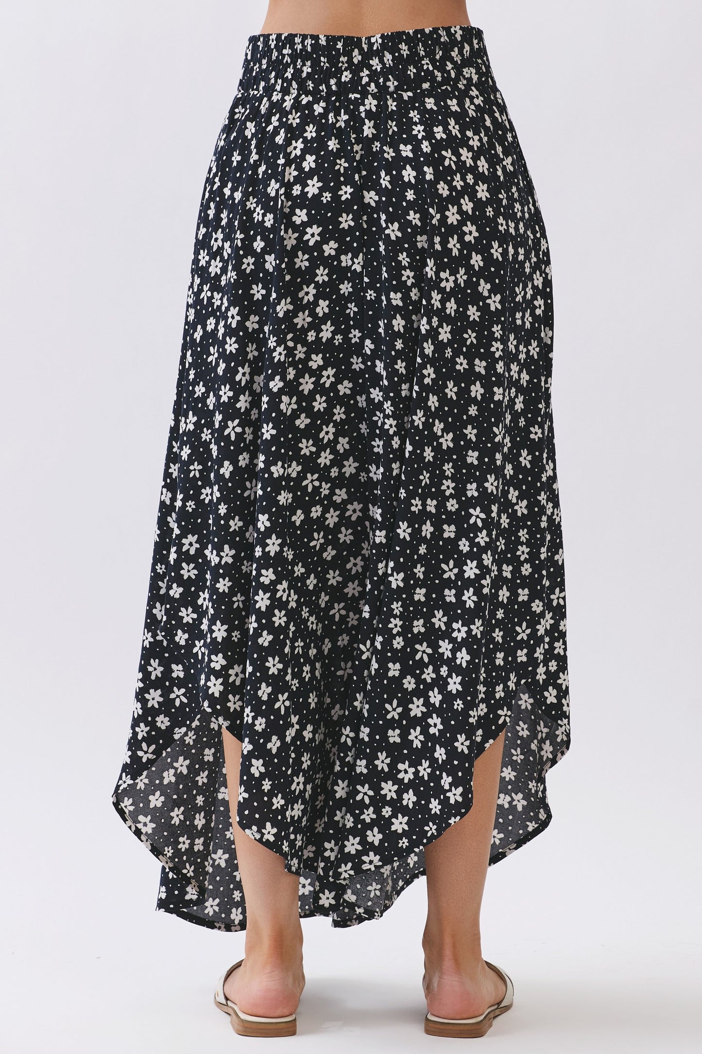 Ditsy Floral Curved Maxi Skirt