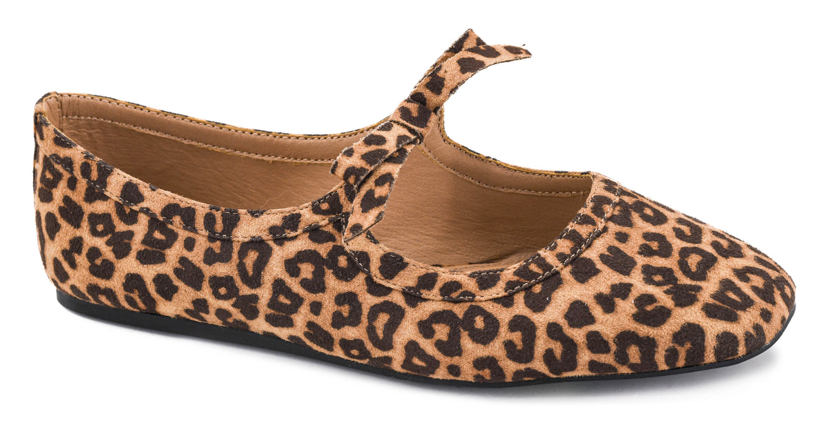 Layover Leopard Corkys