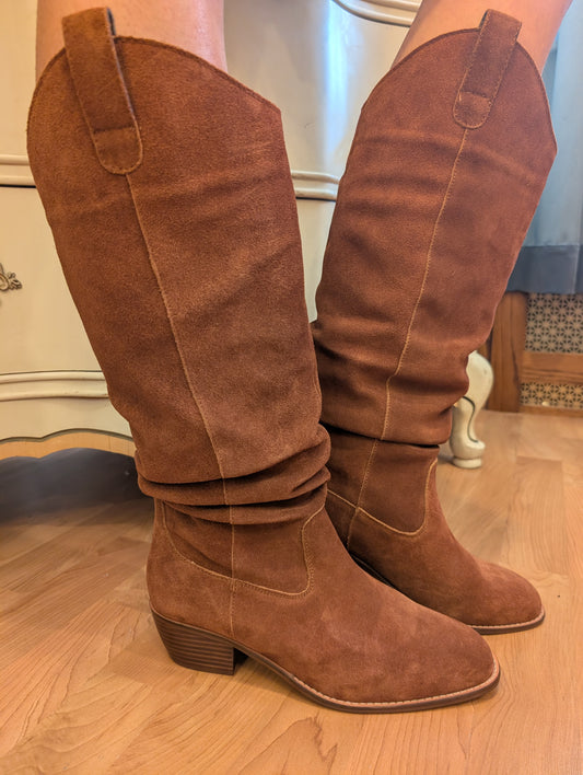 Lue Suede Boot