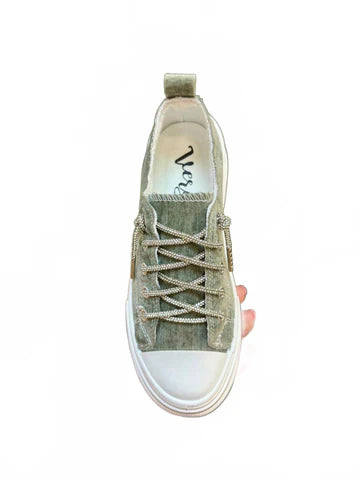 Aman Velvet Sneaker