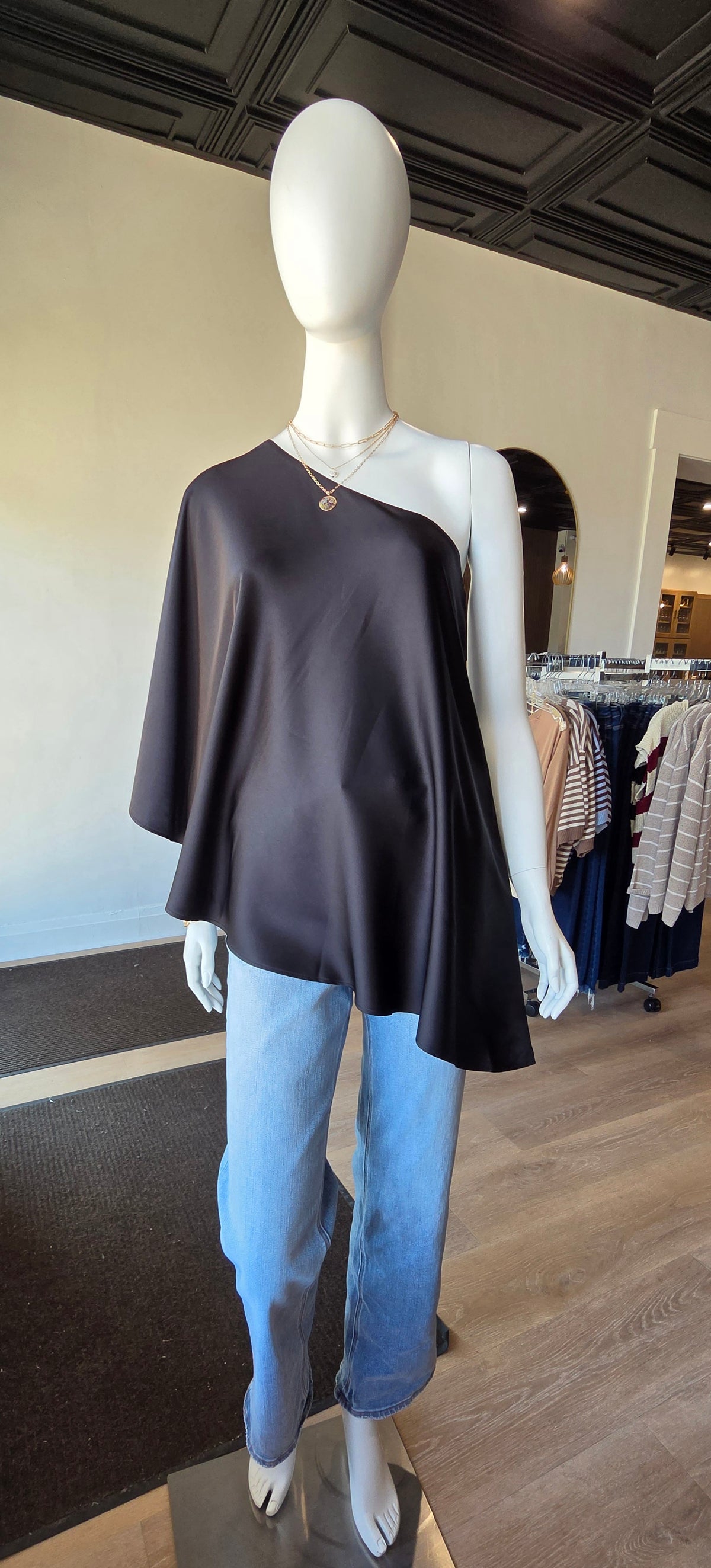 Simply One Shoulder