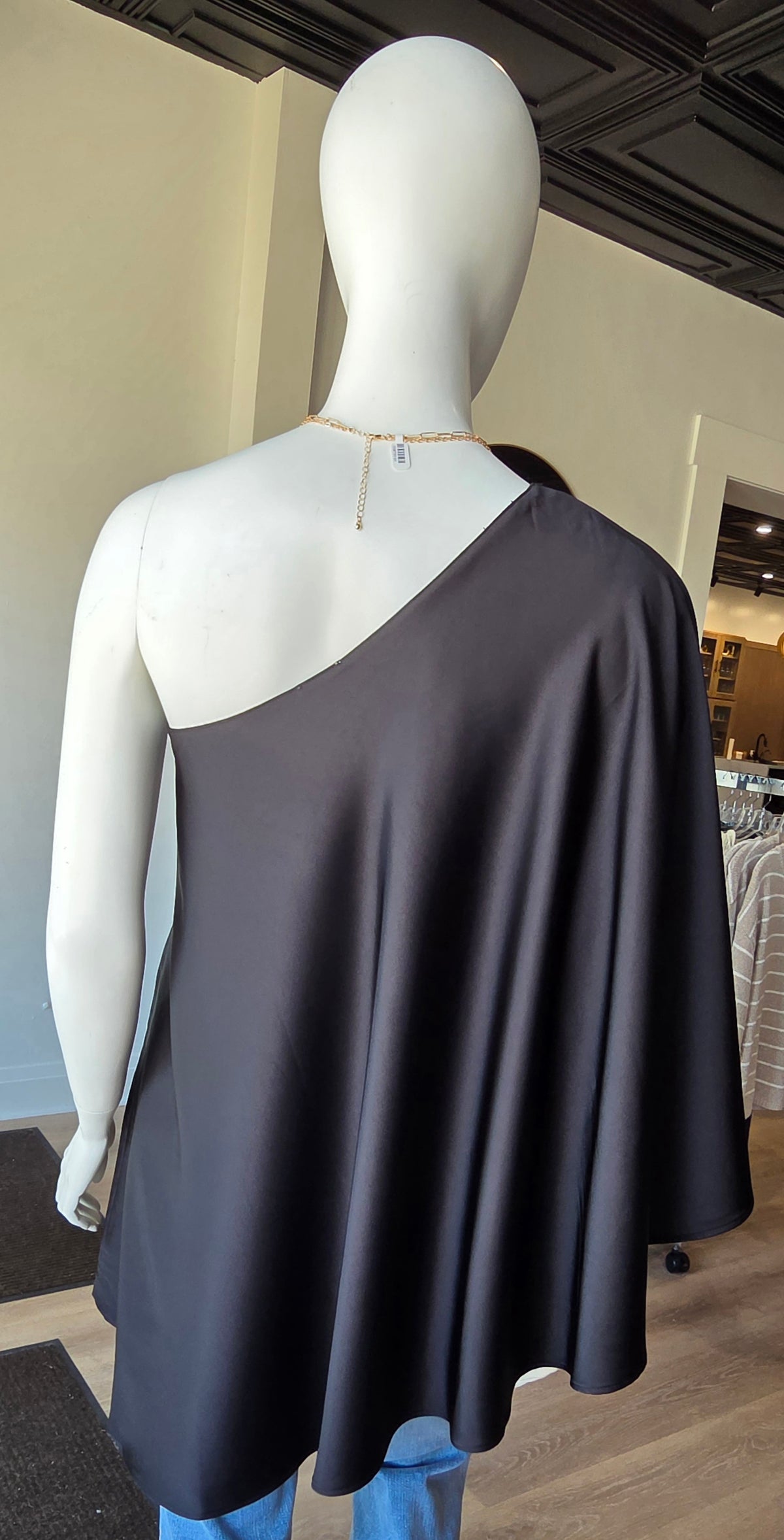Simply One Shoulder
