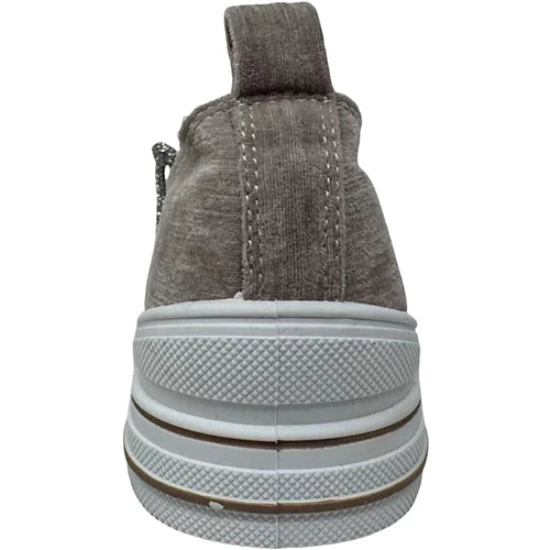 Aman Velvet Sneaker