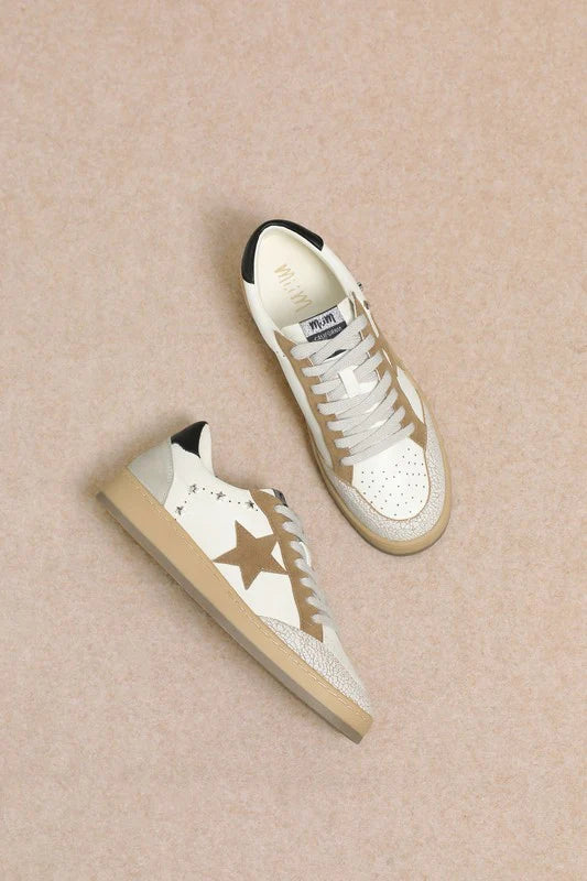 Avery Sneaker
