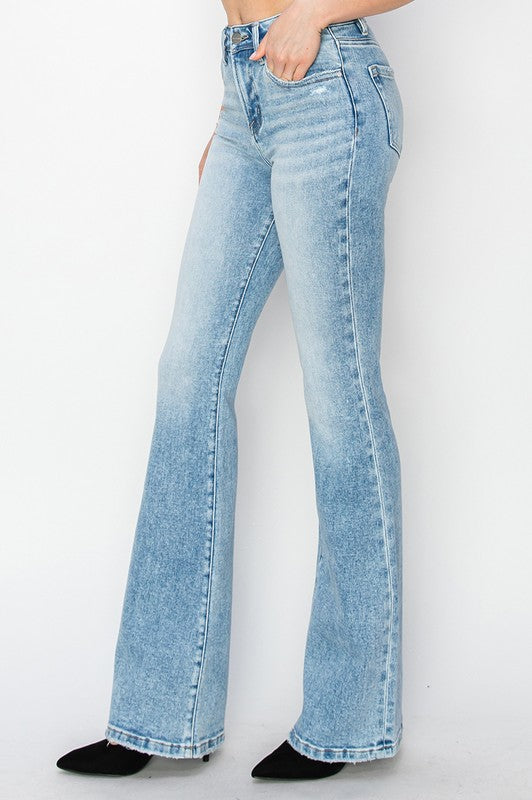 HR Bootcut Light Wash Denim