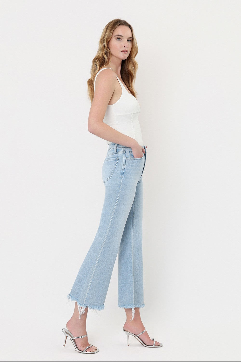 HR Easy Flare Crop