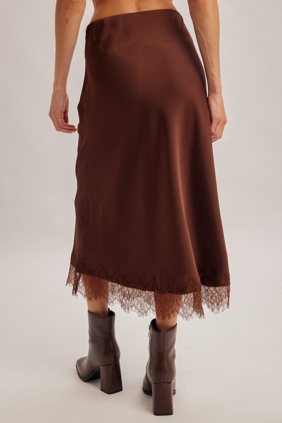 Lace Reverie