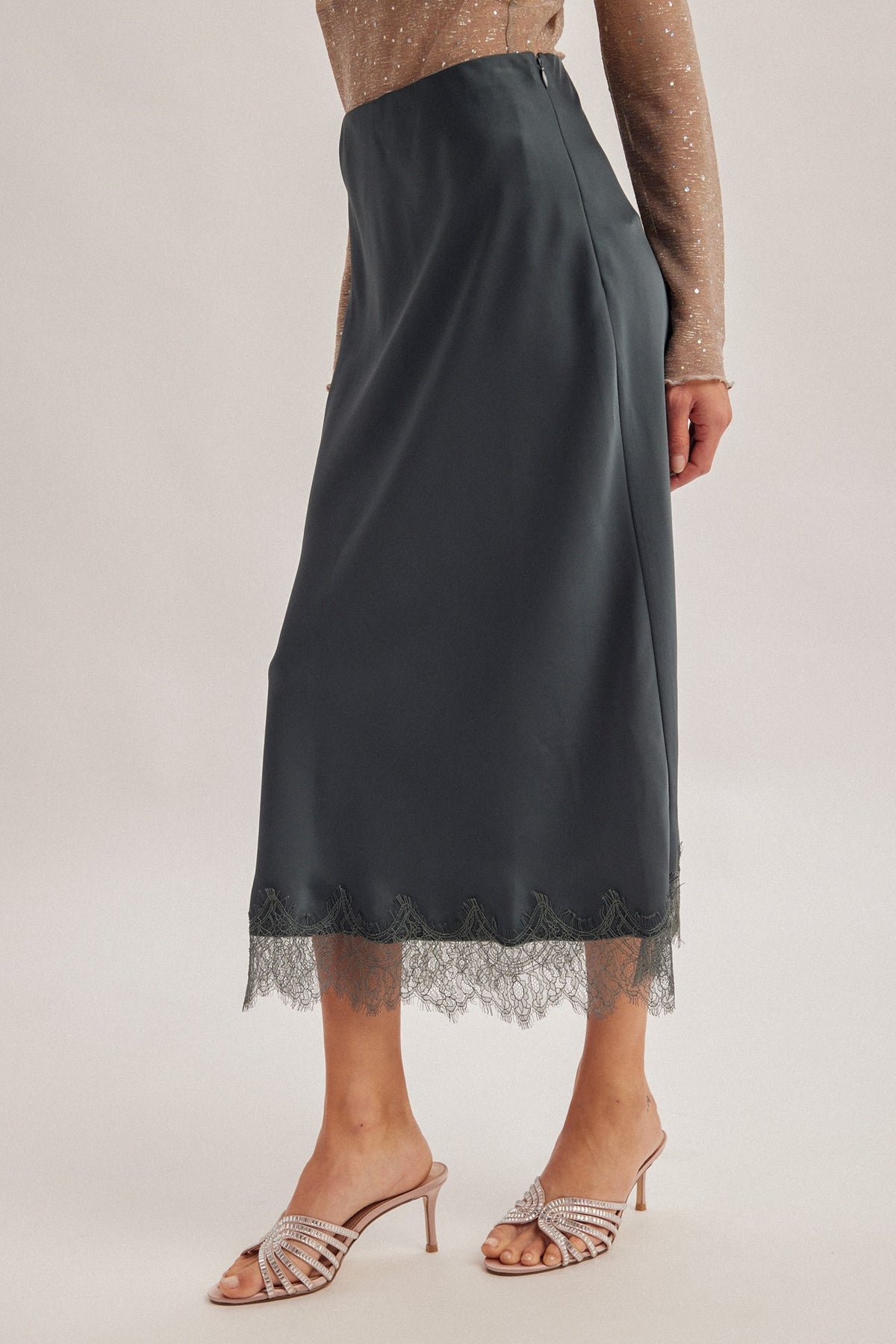Lace Reverie