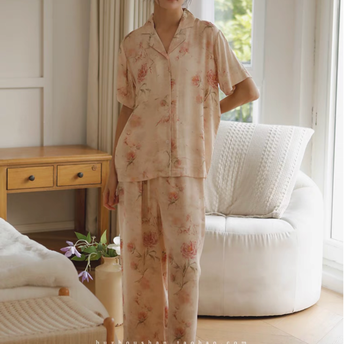 Vintage Rose Short-Sleeve Pajama Set