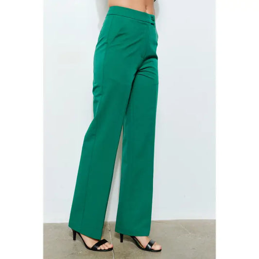 The Luxe Line Pant