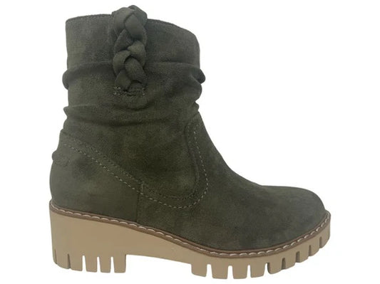 Demi Boot