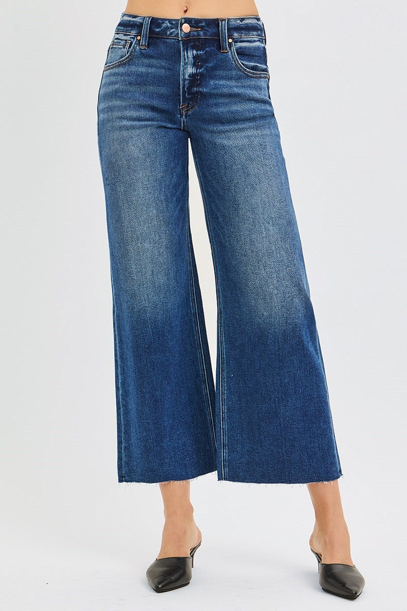 Arlo Mid Rise Crop Raw Hem