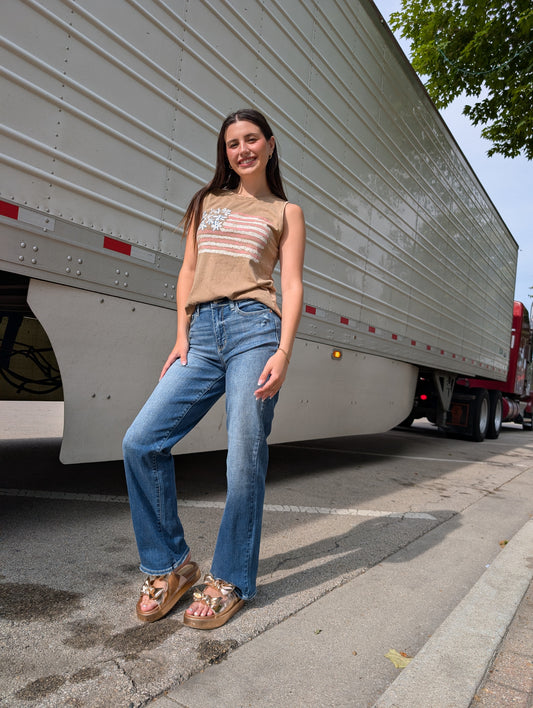 Judy HR 90s Straight Leg denim