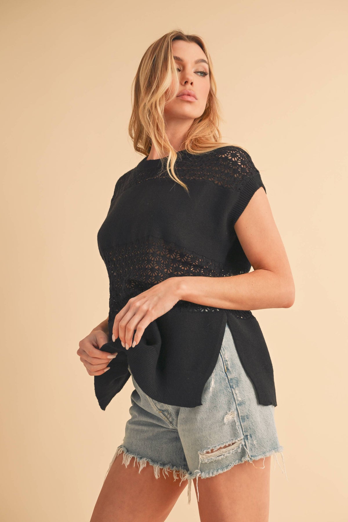 Ameena Open Stitch
